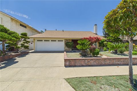 9661 Glenbrook Street Cypress CA 90630