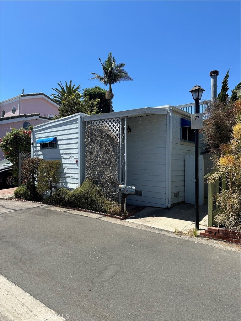 58 Riversea Road