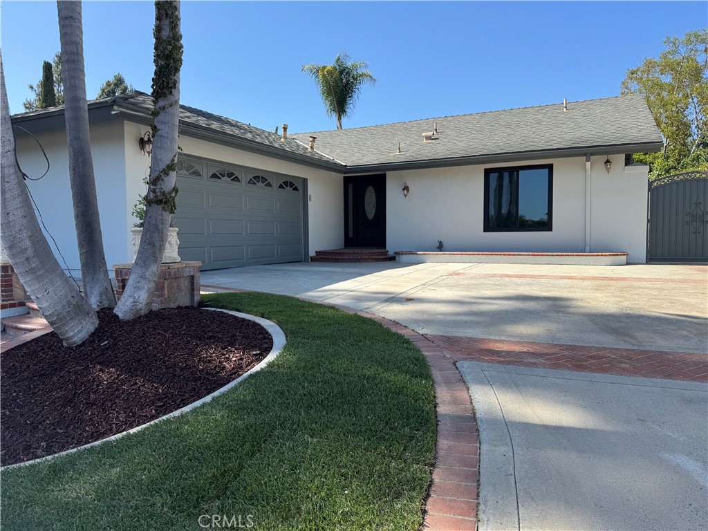25981 Cordillera Dr