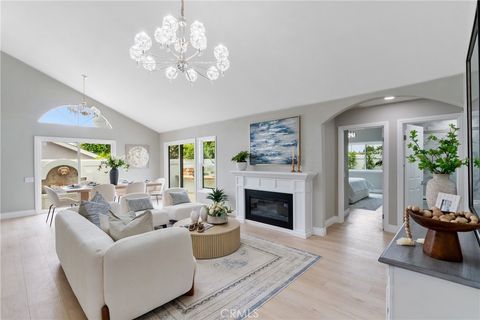 25981 Cordillera Dr Mission Viejo CA 92691