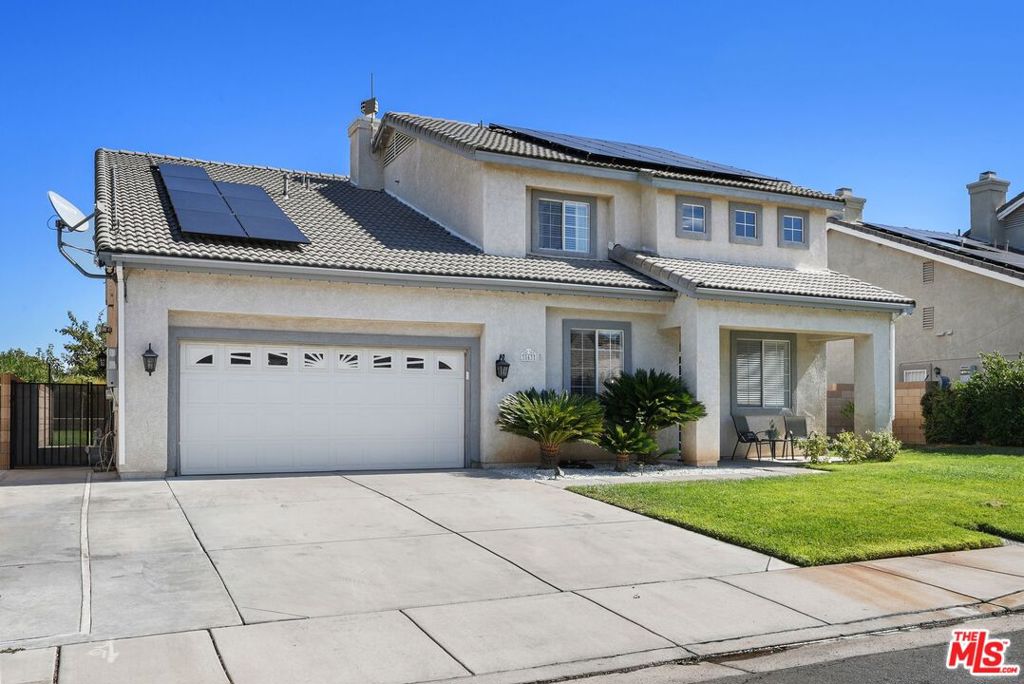3843 Vitrina Lane