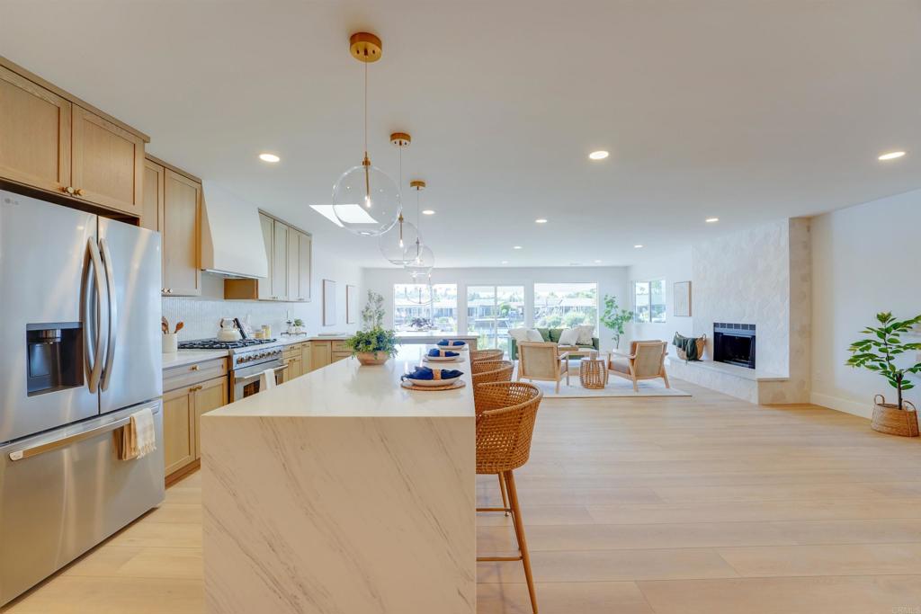 1470 La Linda Drive