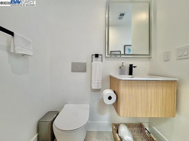 WEST OAKLAND - Residential