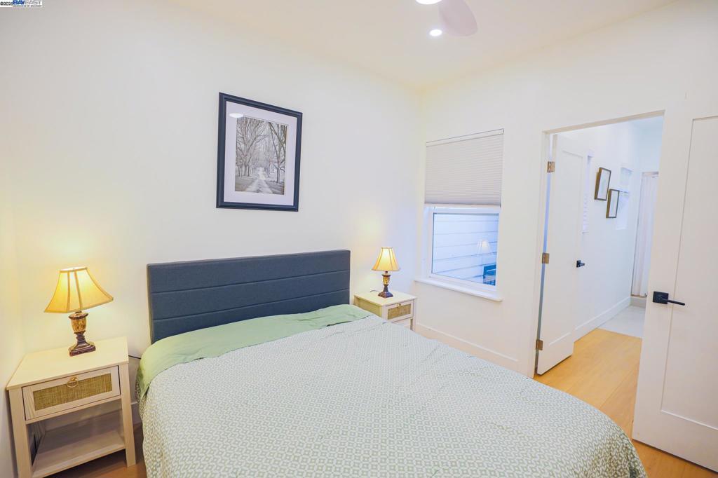 WEST OAKLAND - Residential