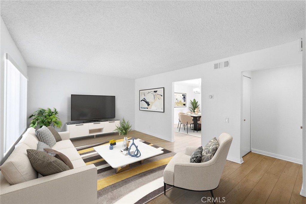 20120 Runnymede Street 17