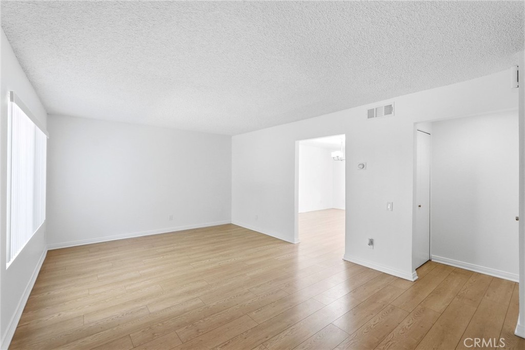 20120 Runnymede Street 17