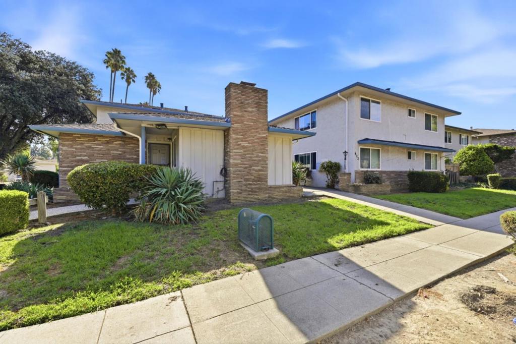622 Grand Fir Avenue