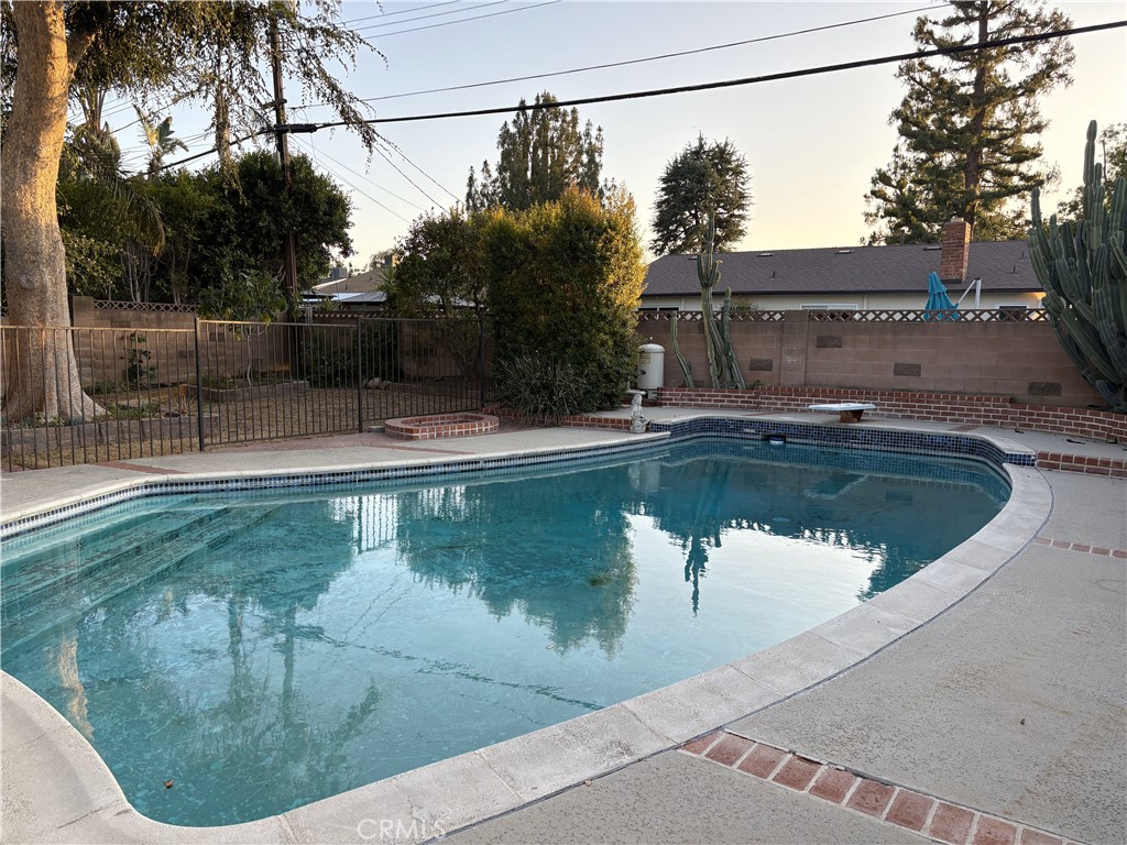 6621 Berquist Avenue