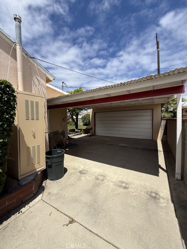 209 W 122nd