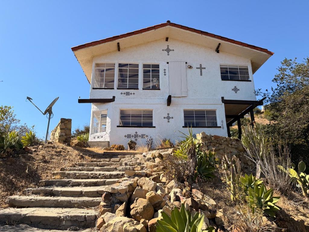 3040 Gibraltar Road