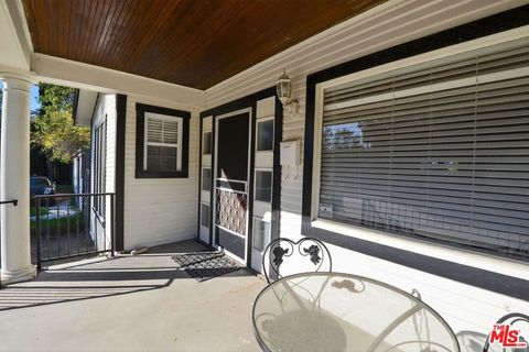 Photo of 11029 Sarah Street, Los Angeles, CA 91602 (MLS # 26644237)