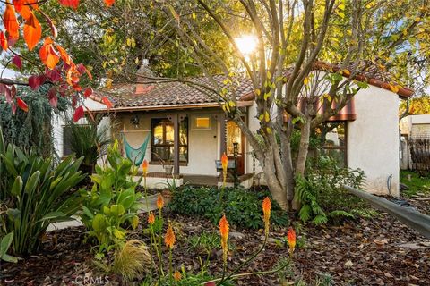 Photo of 1627 Arcadian Avenue, Chico, CA 95926 (MLS # SN25263225)