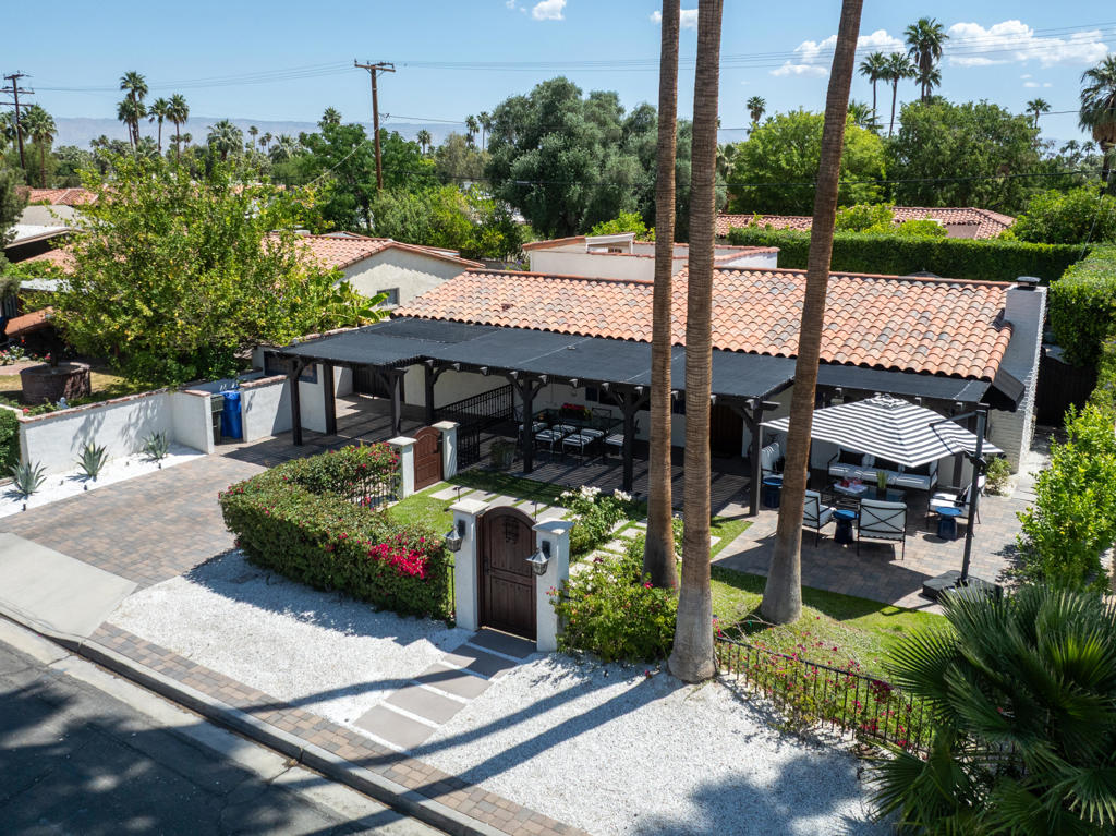 524 N Hermosa Drive