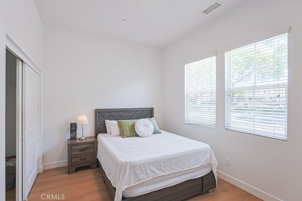 1410 N Harbor 1
