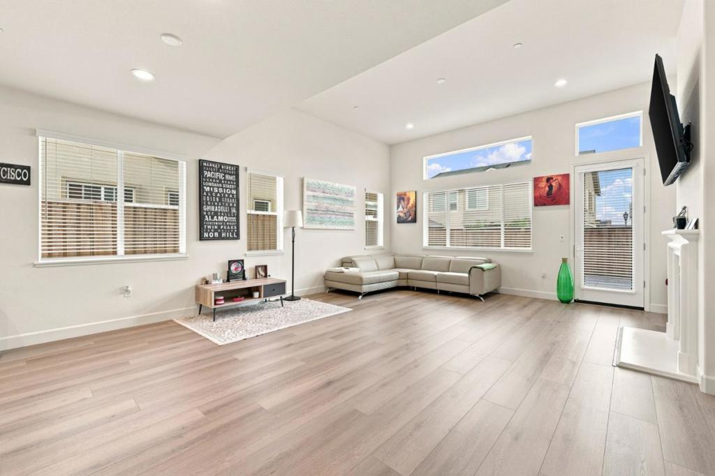 20 Grapevine Court