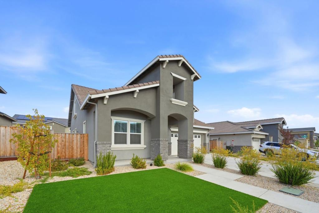 20 Grapevine Court