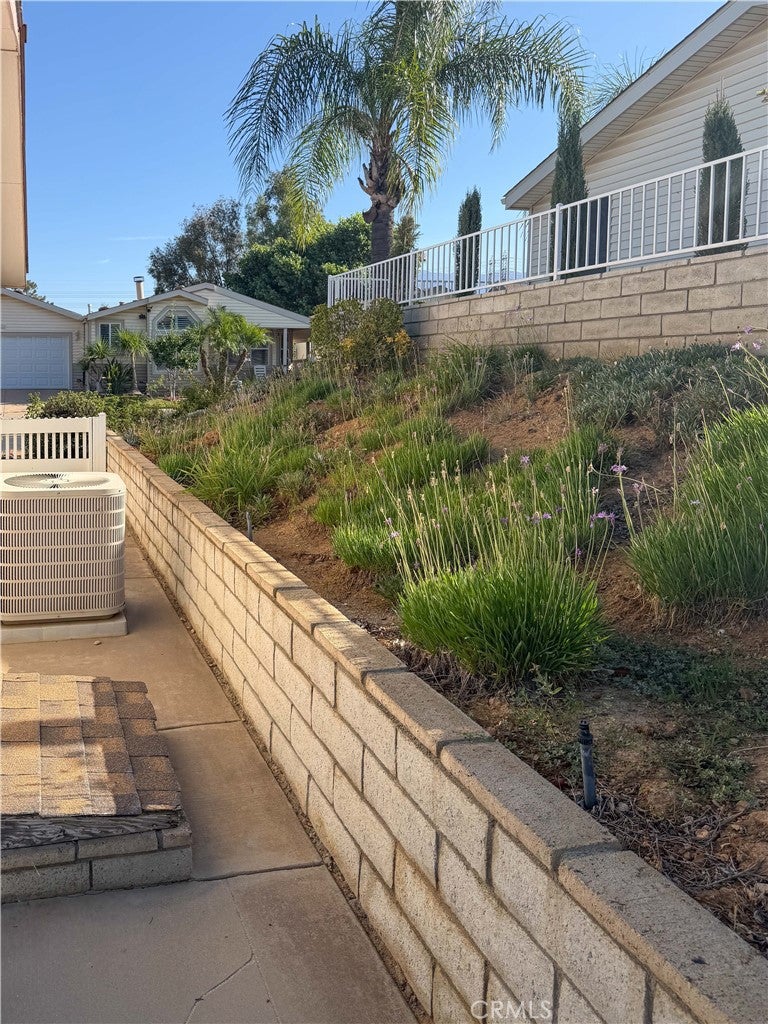 10961 Desert Lawn Drive 477