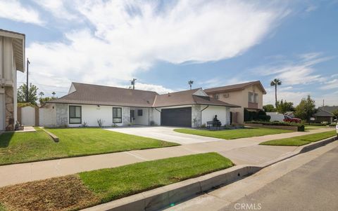 Photo of 3132 E Locust AVE, Orange, CA 92867 (MLS # OC26098788)