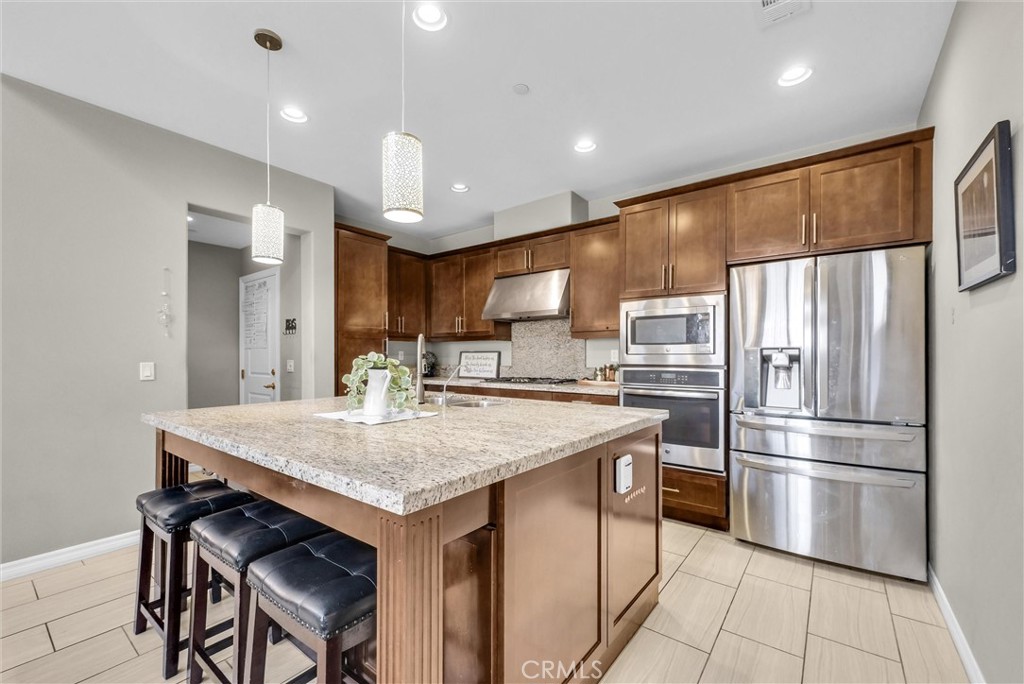 18032 Magee Ln