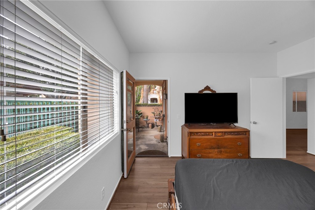 290 Villa Point Drive, Newport Beach CA 92660 - Photo 20