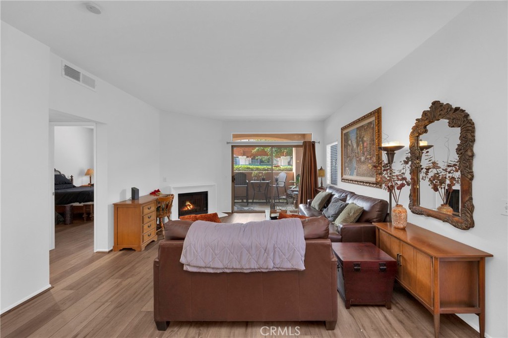 290 Villa Point Drive