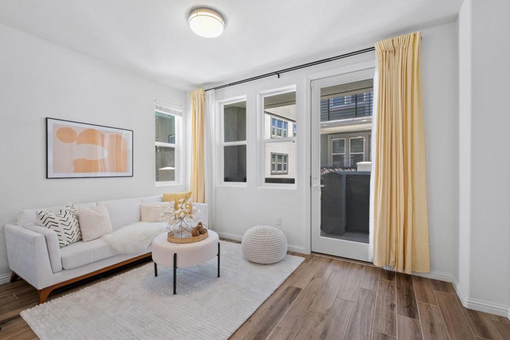 1452 Lavender Loop