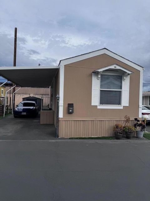 Photo of 4320 Monterey HWY, San Jose, CA 95111 (MLS # ML82046917)