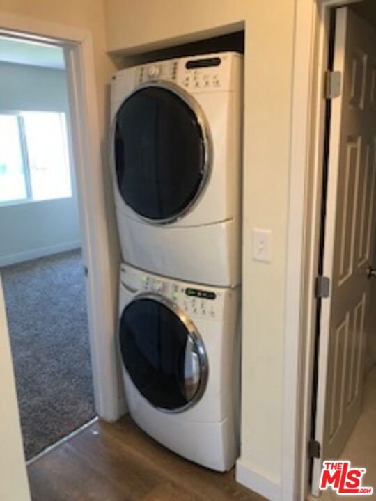 9638 S Hobart Boulevard