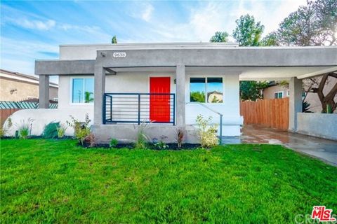 9638 S Hobart Boulevard Los Angeles CA 90047