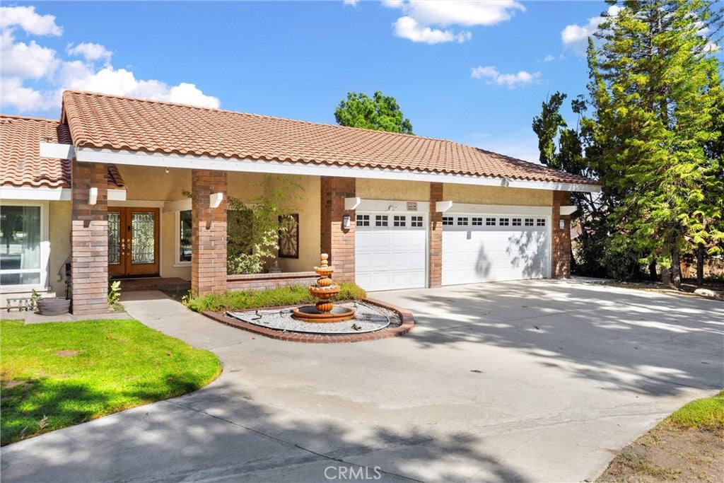 2314 N Euclid