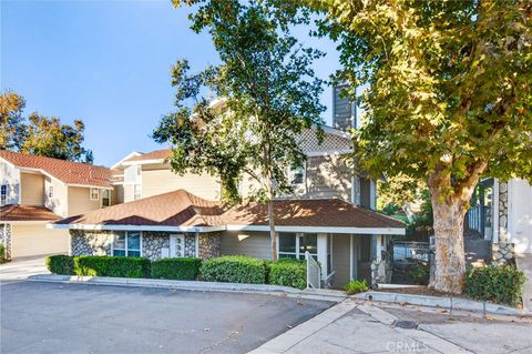 Photo of 704 Chandler W, Highland, CA 92346 (MLS # OC25240279) Photo of 704 Chandler W, Highland, CA 92346 (MLS # OC25240279)