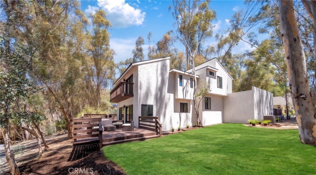 25031 Castlewood, Lake Forest CA 92630 - Photo 39