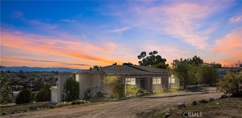 8405 Buckthorn Hesperia CA 92345