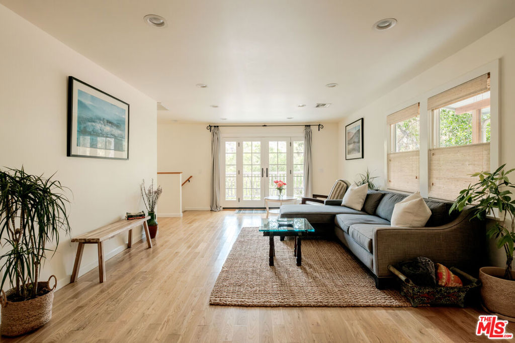 502 Fernwood Pacific Drive