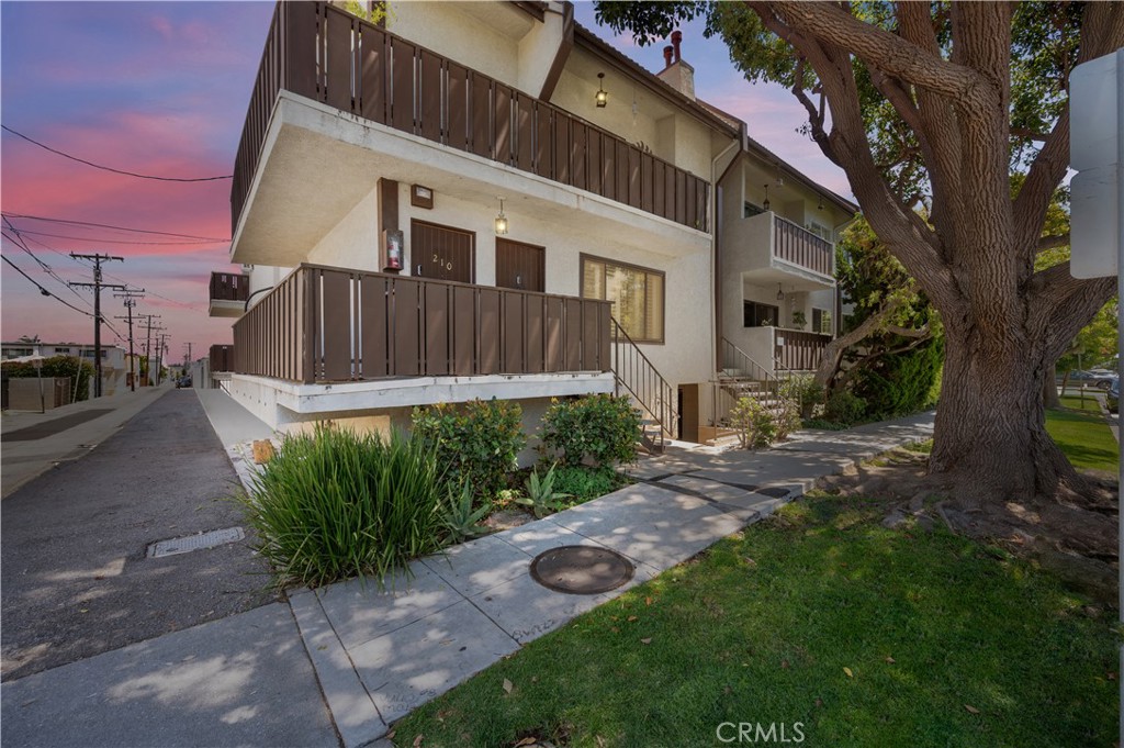 Experience refined coastal living in this beautiful 3-bedroom, 2-bathroom condo in the heart of Santa Monica. Spanning over 1,550 square feet, this stylish single-level home showcases warm hardwood-style flooring, a sun-drenched open floor plan, and seamless indoor-outdoor flow with two private balconies. The modern kitchen is perfect for entertaining, while the full-size in-unit laundry, side-by-side garage parking, and additional storage add convenience to everyday life. Located in a boutique 10-unit building just blocks from shops, cafes, the Metro E Line, and top-rated medical centers, this home offers the perfect blend of comfort, style, and unbeatable location. Don't miss your chance to own a quiet retreat just minutes from Santa Monica’s iconic beaches in one of the most desirable Westside neighborhoods.