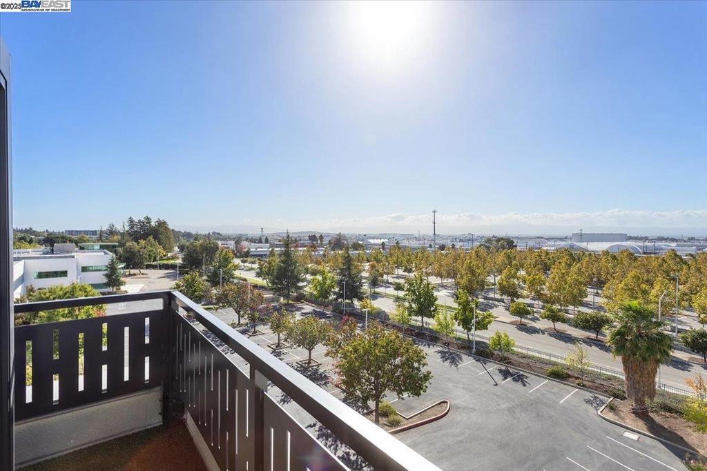 WARM SPRINGS - Residential