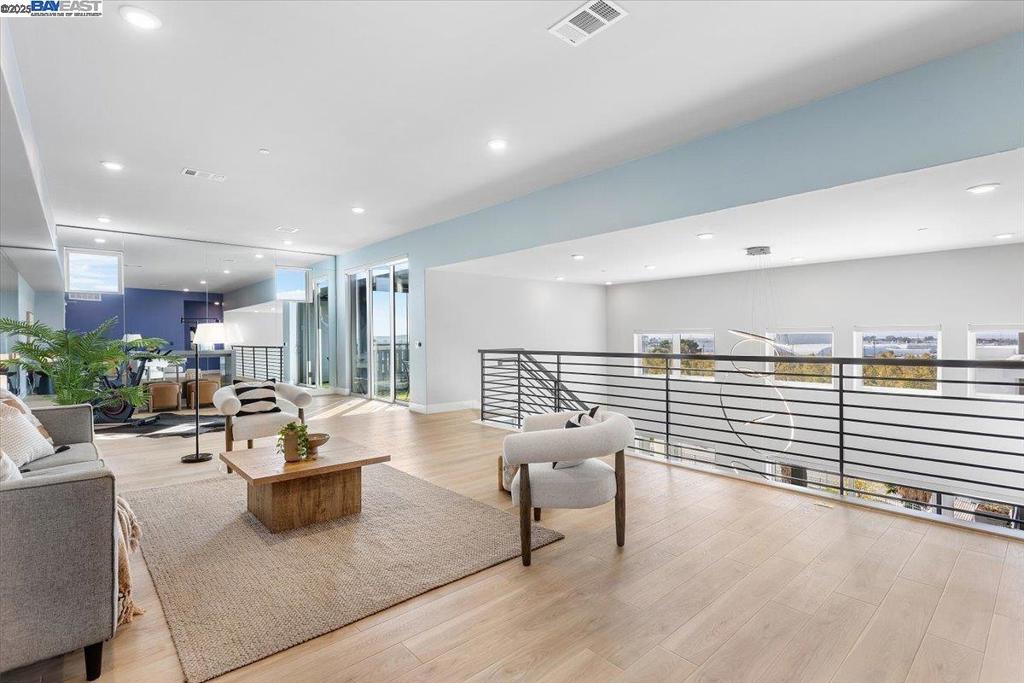 WARM SPRINGS - Residential