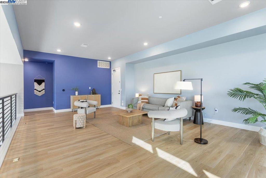 WARM SPRINGS - Residential