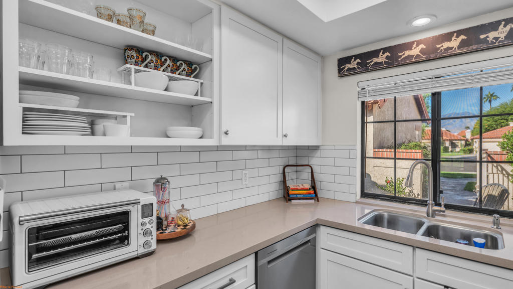 Desert Falls C.C. - Residential