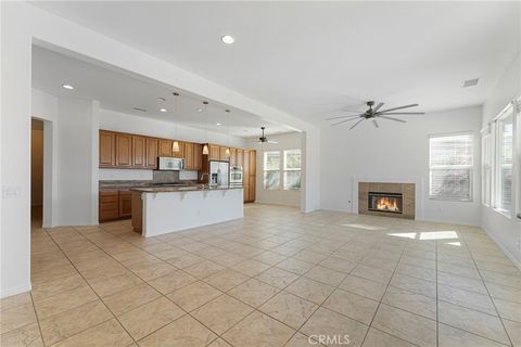 Photo of 7 Lake Como Ct, Rancho Mirage, CA 92270 (MLS # SR25231987)