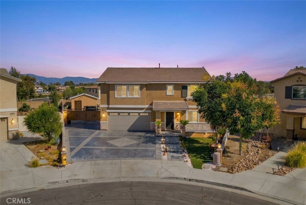 1304 Desert Rose Court
