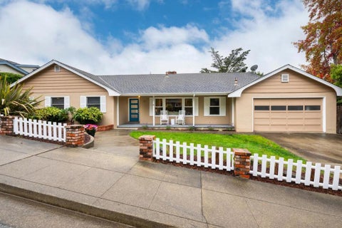 Photo of 171 Starlite Drive, San Mateo, CA 94402 (MLS # ML82065545)