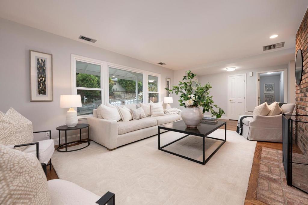 171 Starlite Drive
