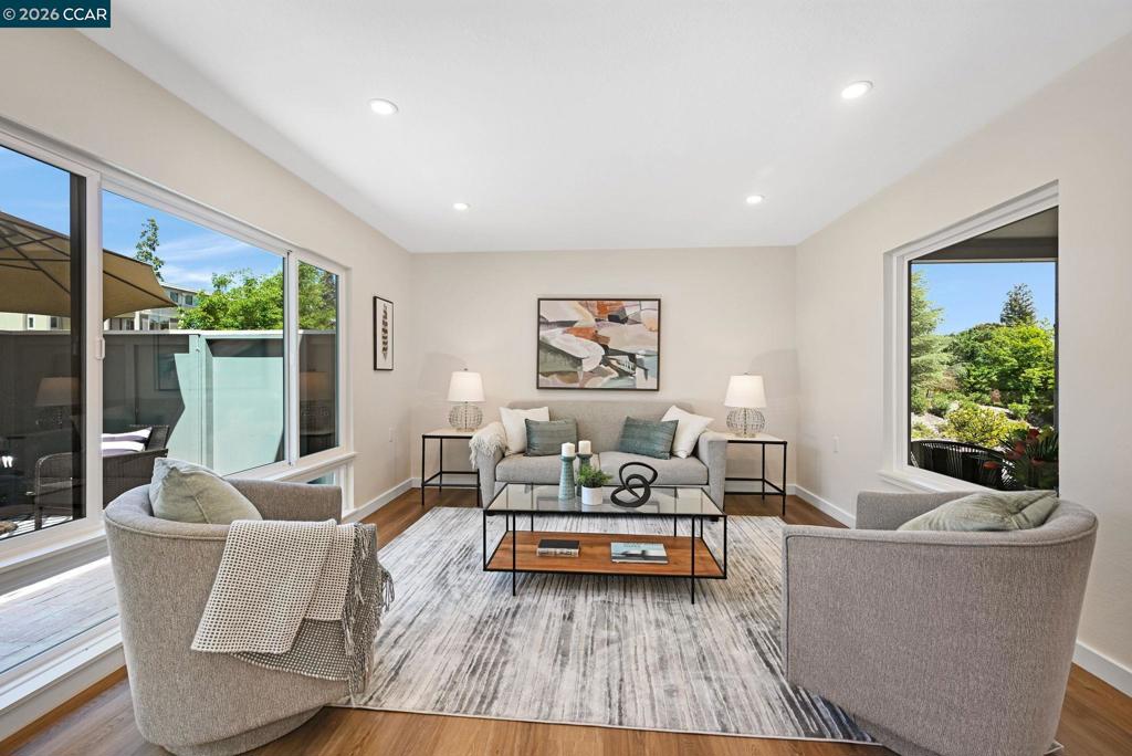 2000 Pine Knoll Dr 2