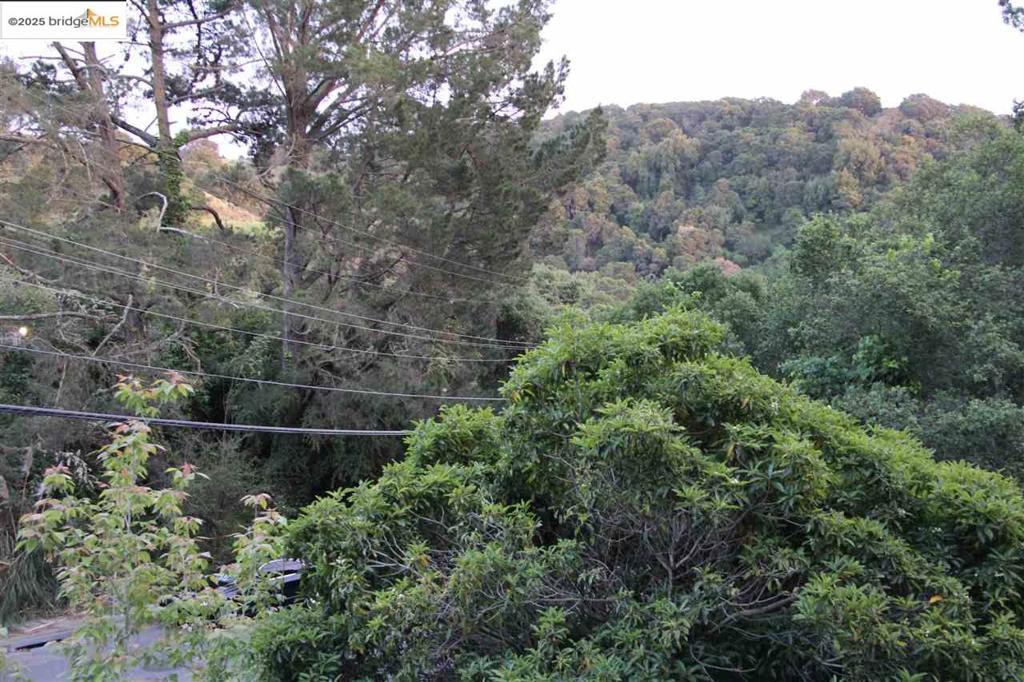 OAKLAND - Residential Lease