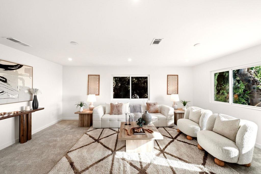 737 Alta Vista Drive