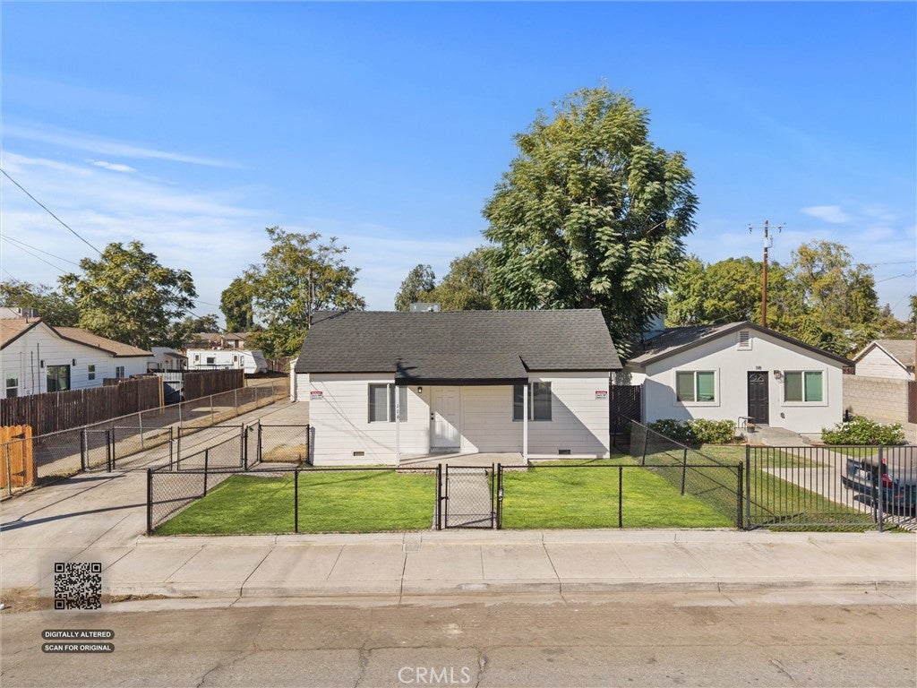 116 E Warren Avenue