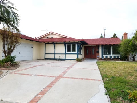 Photo of 2863 Serang Place, Costa Mesa, CA 92626 (MLS # AR26210876)