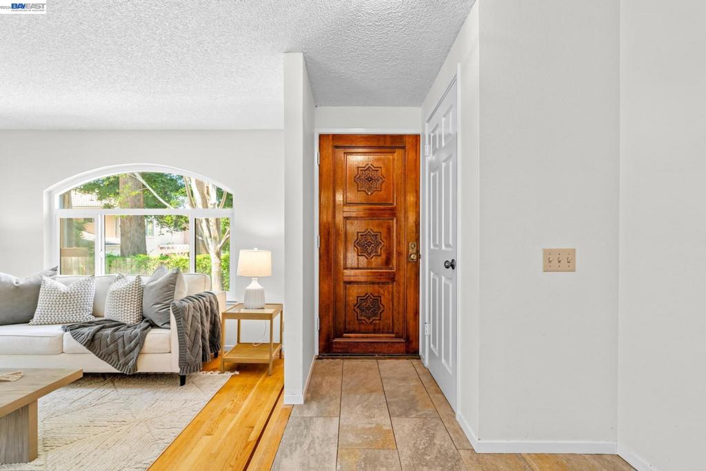 2149 Junction Ave 10
