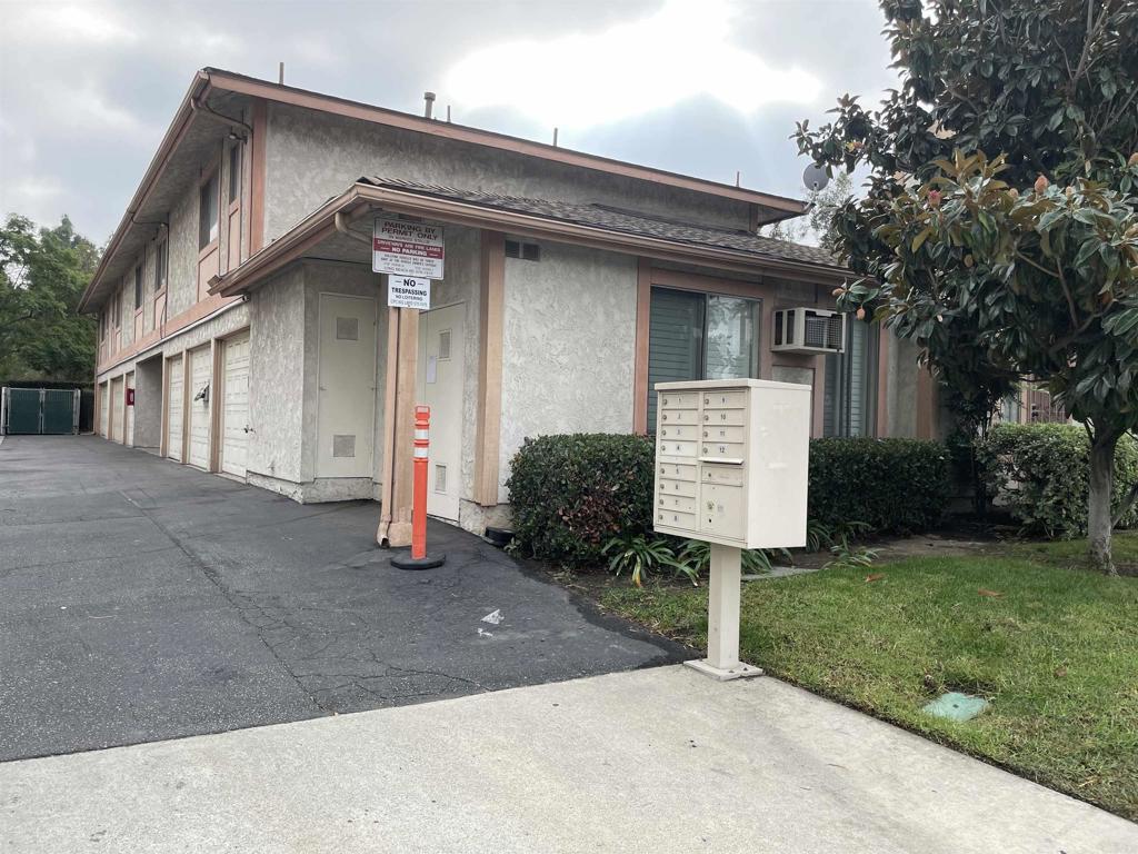 Bixby Knolls (BK) - Residential